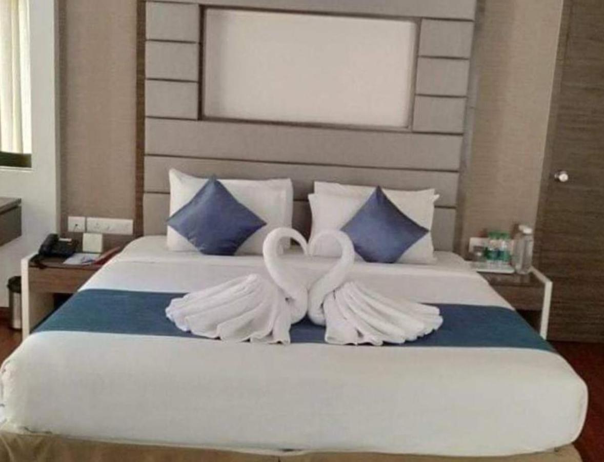 ניו דלהי Hotel Cozy Cave Near Igi Airport Delhi מראה חיצוני תמונה