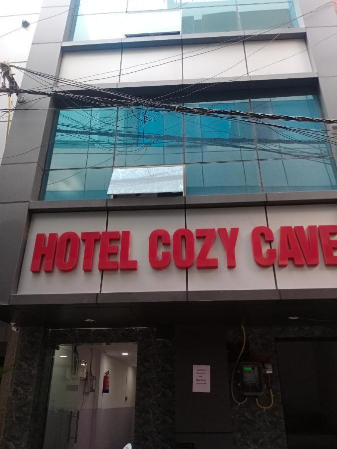 ניו דלהי Hotel Cozy Cave Near Igi Airport Delhi מראה חיצוני תמונה